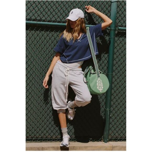 NEW! Free People Movement Flutter Cropped Joggers in GRAY (M) - Picture 4 of 5